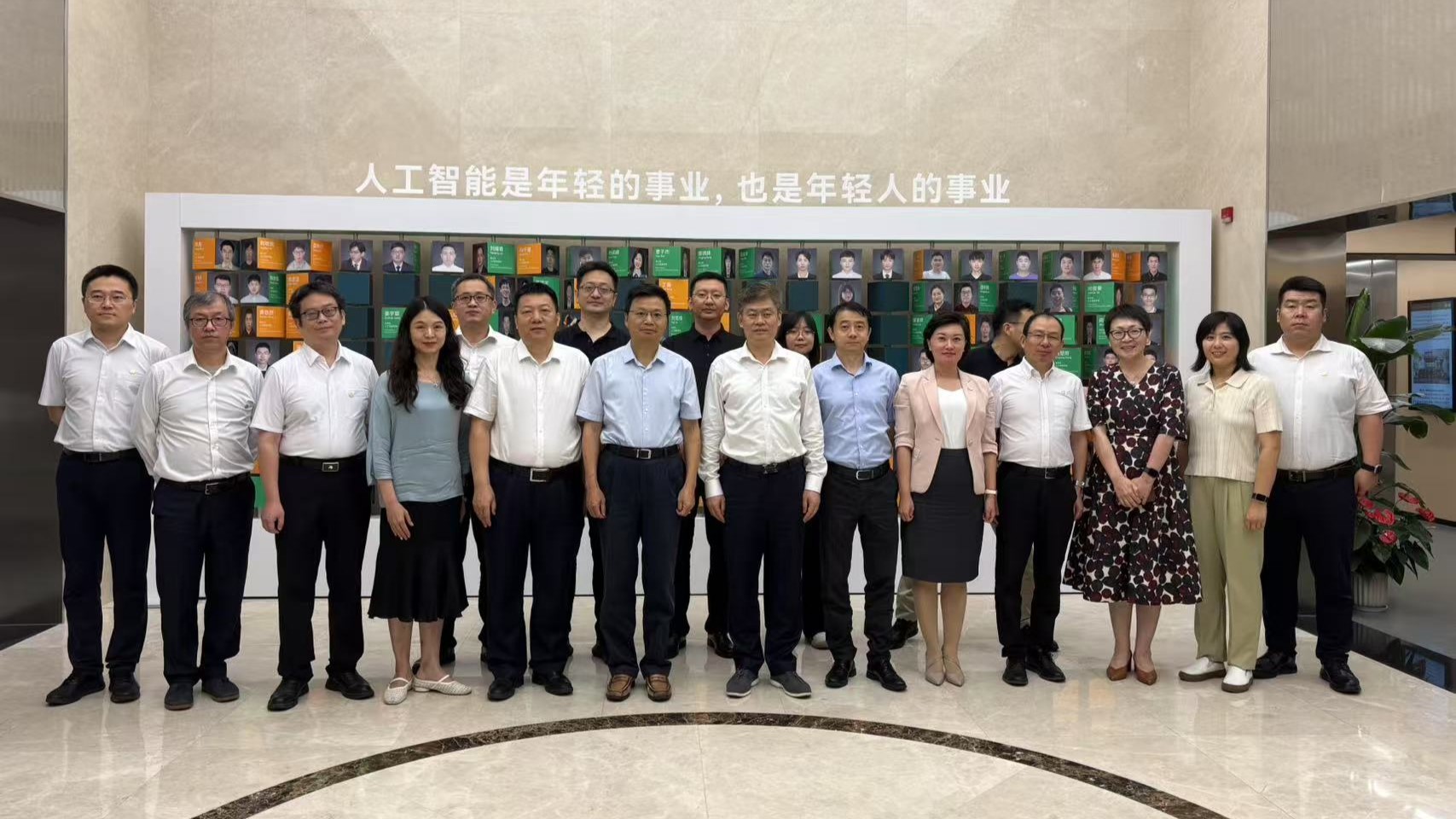 向新而行 智造赋能 | 中国海诚主要领导走访上海交通大学、节卡机器人等产学研龙头，共筑智能制造产业新生态